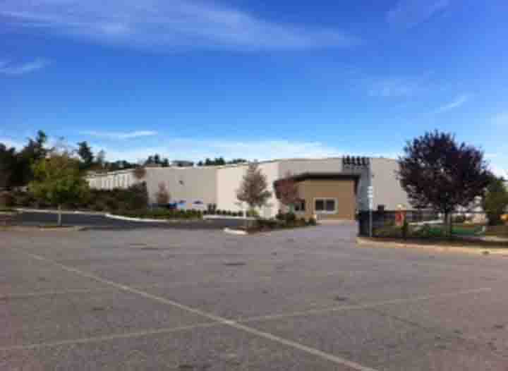 Sports Complex Replaces Driving Range: The New Star Land