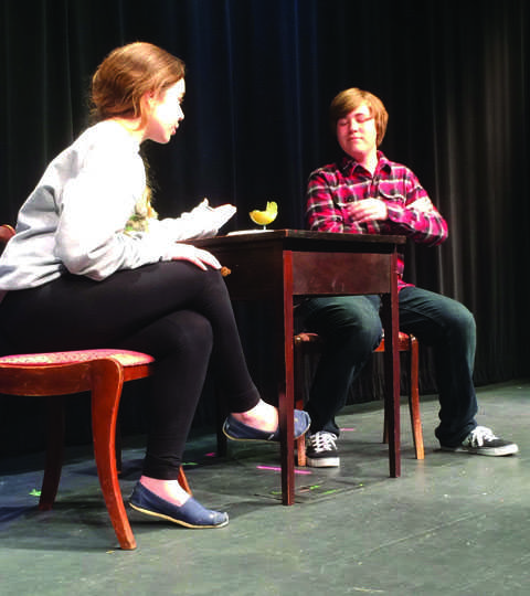 Freshmen actors Erin Crowell and Alex Kenney donut fail to dissapoint in Ani Koziel and Aisling Sheahans rendition of Donut, a grueling drama of dessert and deceit. 