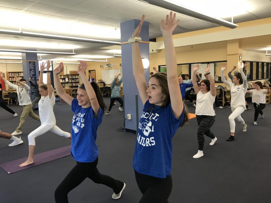 SHS students participate in a yoga session during November 21st SPLASH activity