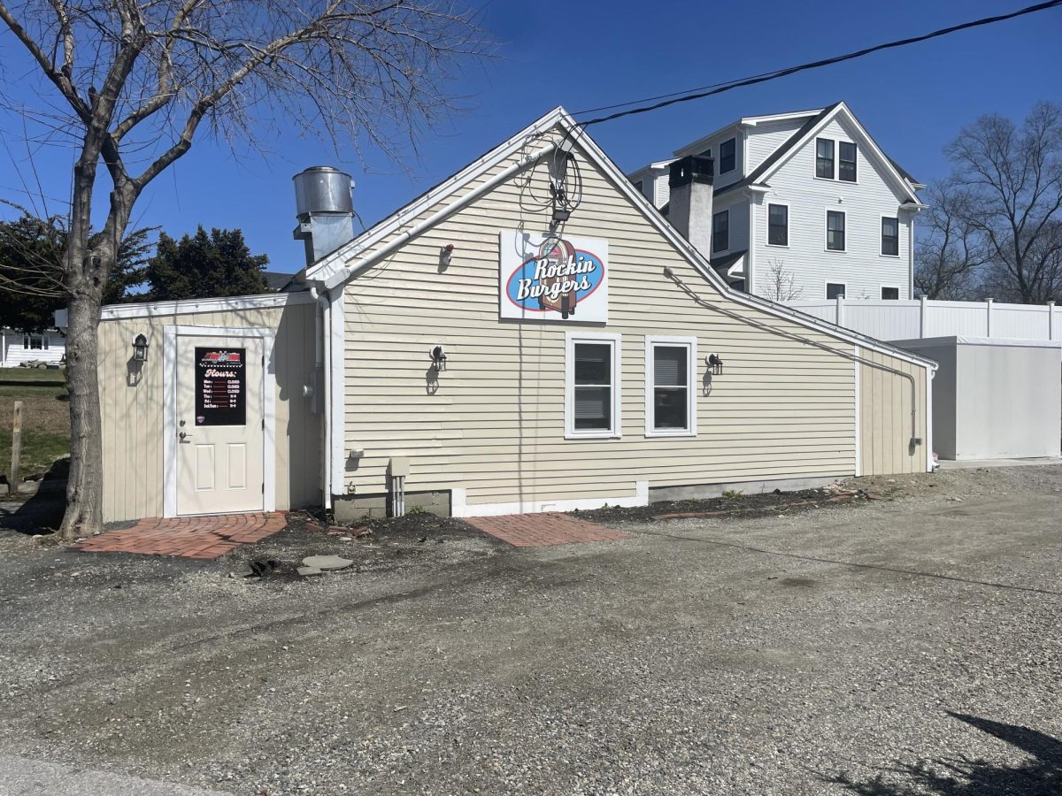 Rockin' Burgers is located at 17 New Driftway in Scituate
