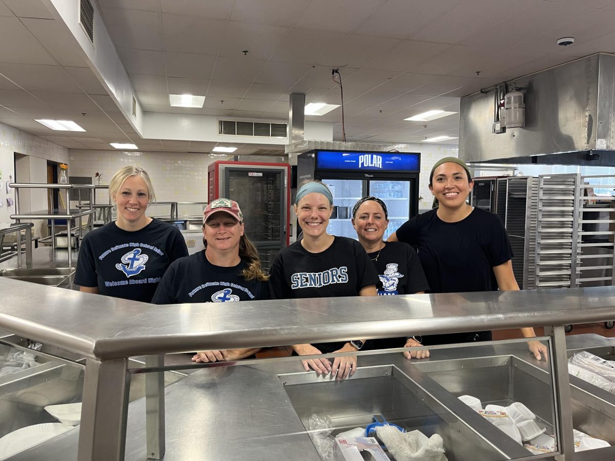 SHS Cafeteria Team (L to R): Danielle Hoffman, Kaleena Minehan, Taryn Casagrande, Jenna Jenkins, Ana North