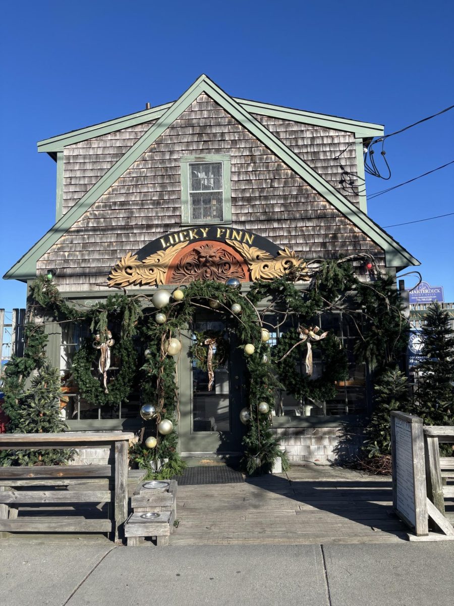 Lucky Finn Holiday Experience Adds to Charm of Scituate Harbor